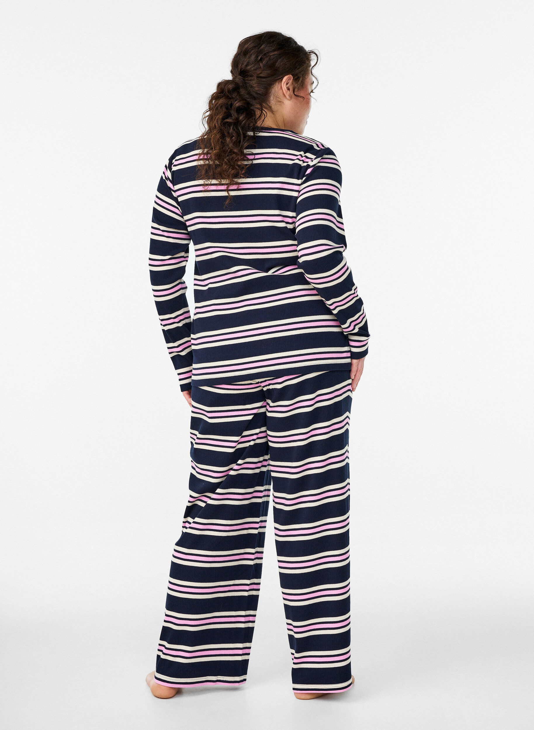 ZizziStribede natbukser med l&oslash;se ben, Bl&aring;, Model image number 2
