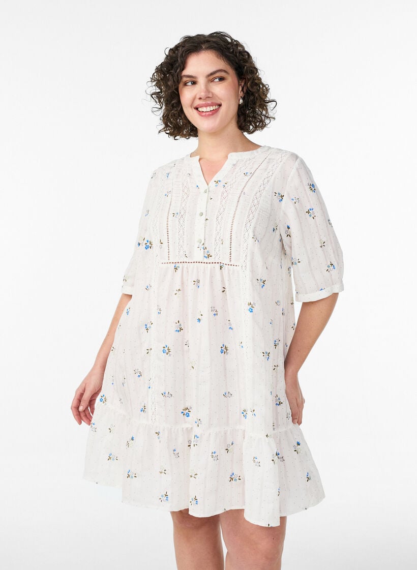 Kort viskosekjole med blondeb&aring;nd og a-snit, Vanilla, Model image number 0