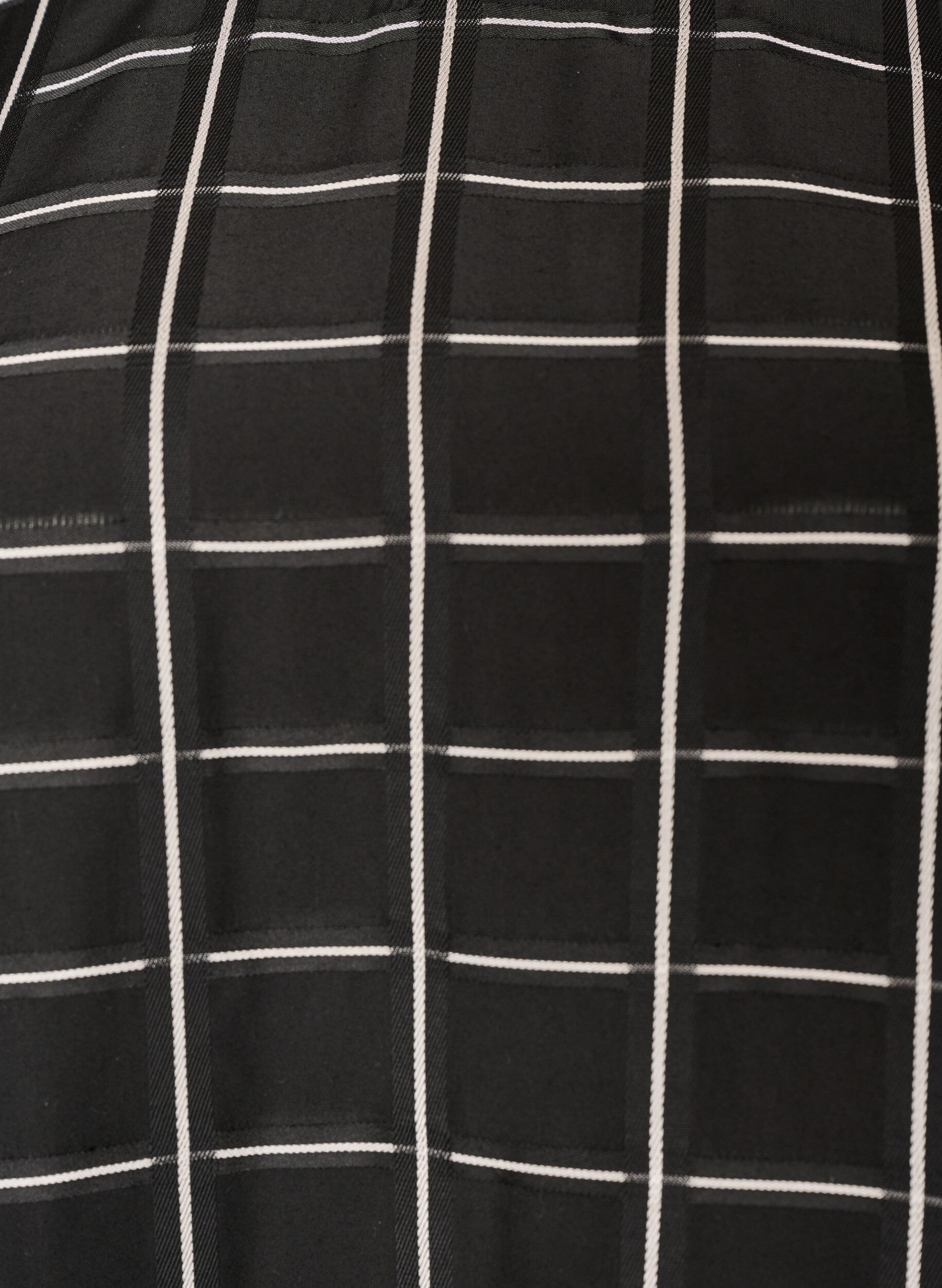 ZizziTernet bluse med blondekant og albuelange &aelig;rmer, Sort, Packshot image number 2