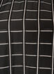 Ternet bluse med blondekant og albuelange &aelig;rmer, Sort, Packshot image number 2