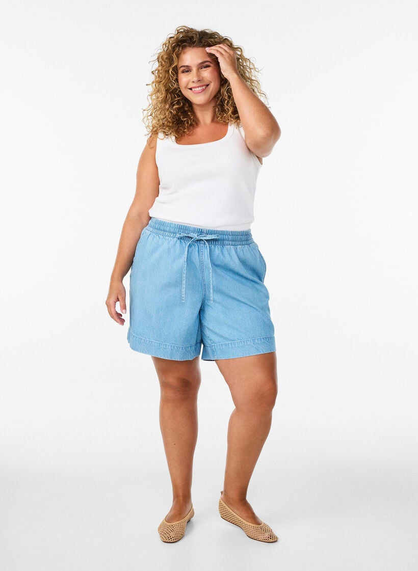 Shorts i denimlook med elastisk talje og bindeb&aring;nd, Bl&aring;, Model image number 1