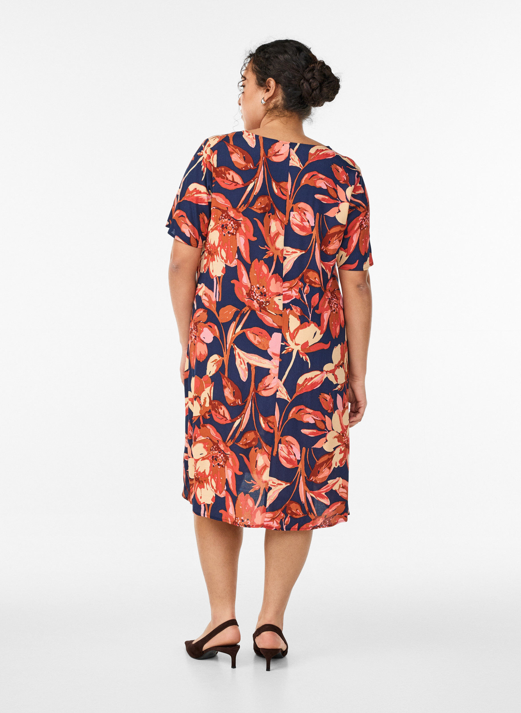 Zizzi Viskose kjole med A-form, Orange, Model image number 2