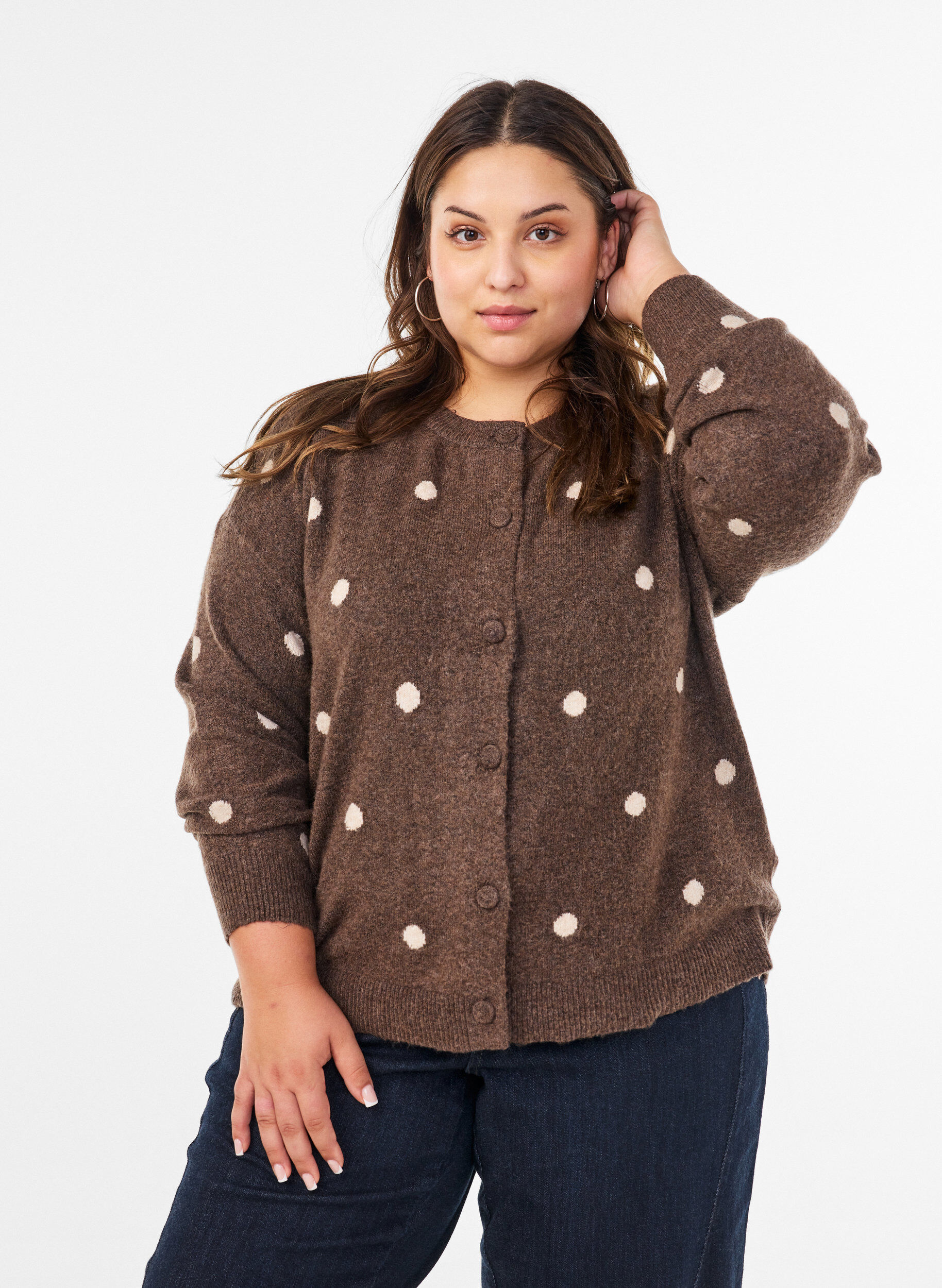Cardigan med prikket m&oslash;nster, Brun, Model