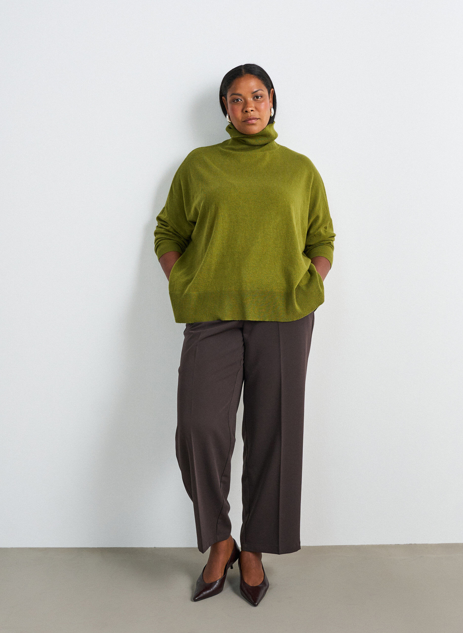ZizziStrikbluse med rullekrave og l&oslash;s pasform, Gr&oslash;n, Model image number 1