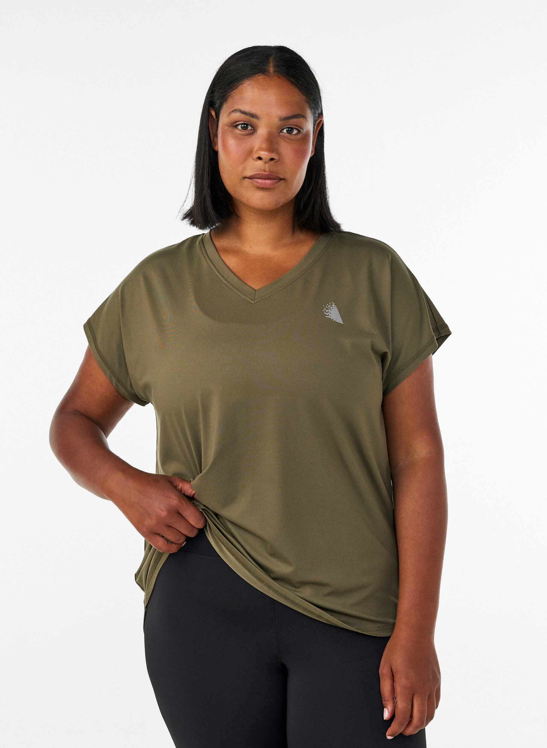 Kort&aelig;rmet tr&aelig;nings t-shirt med v-hals, Gr&oslash;n, Model