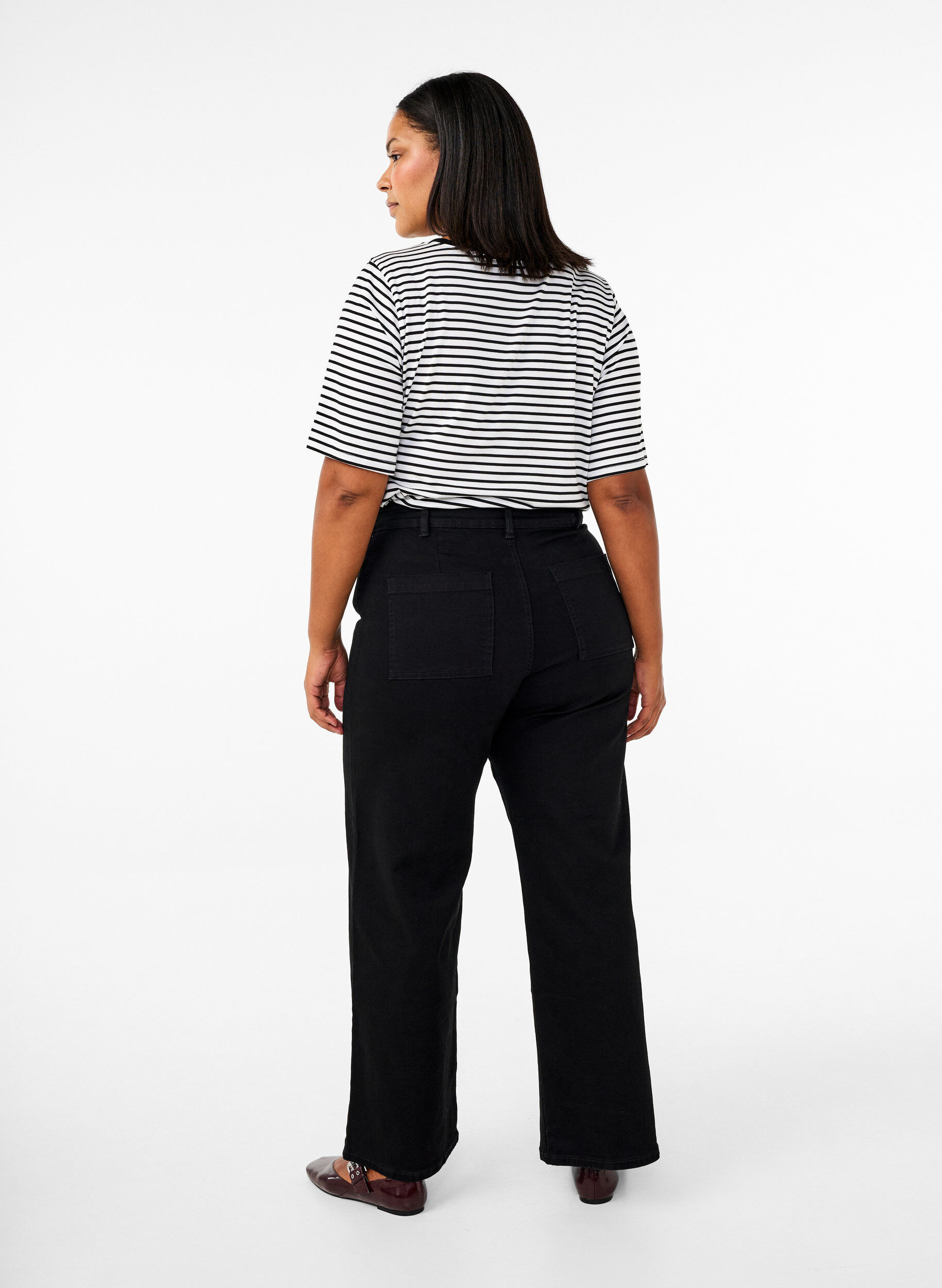 ZizziH&oslash;jtaljede jeans med vide ben, Sort, Model image number 1