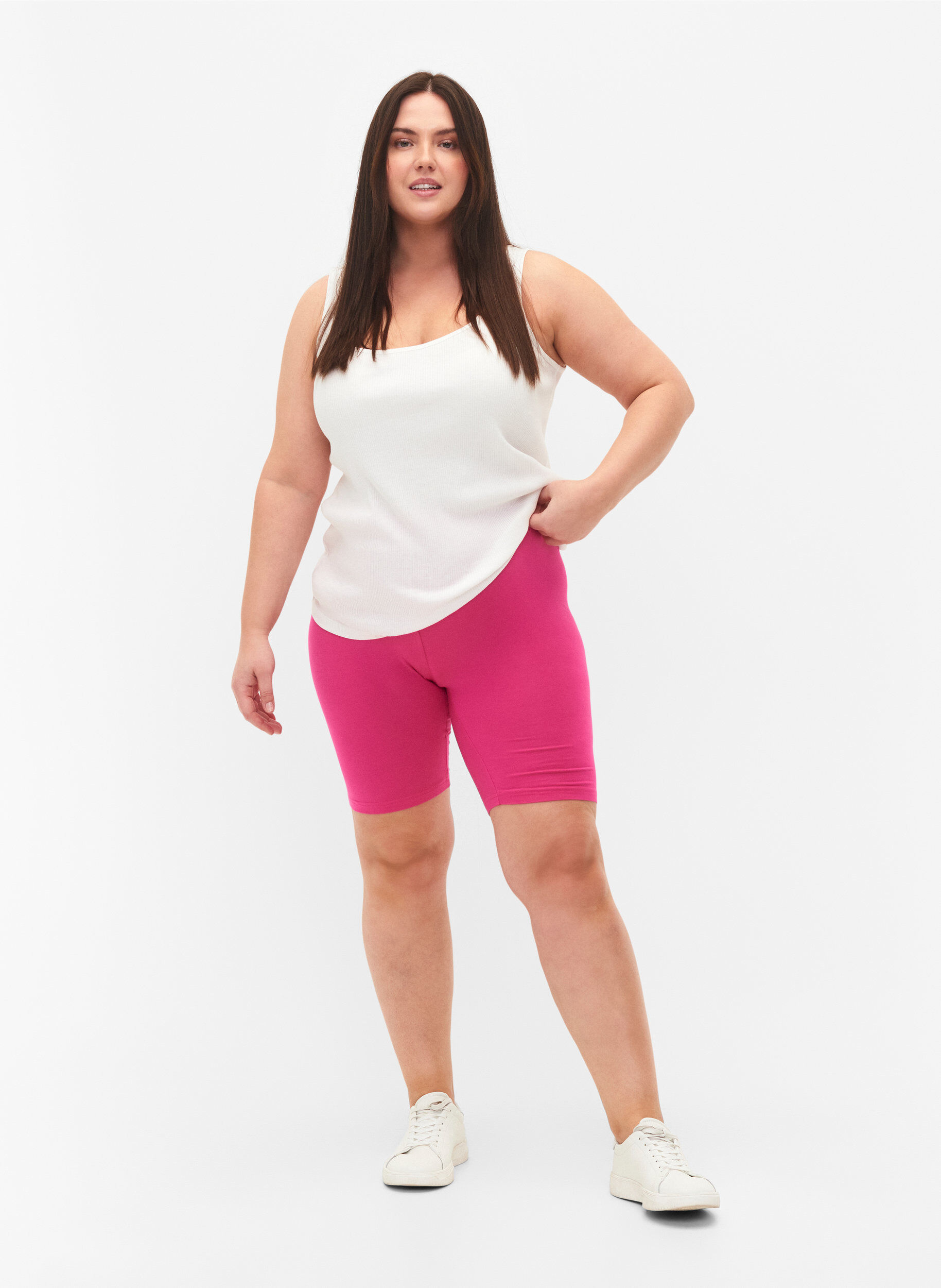 ZizziEnsfarvede basis cykelshorts, Lyser&oslash;d, Model image number 1
