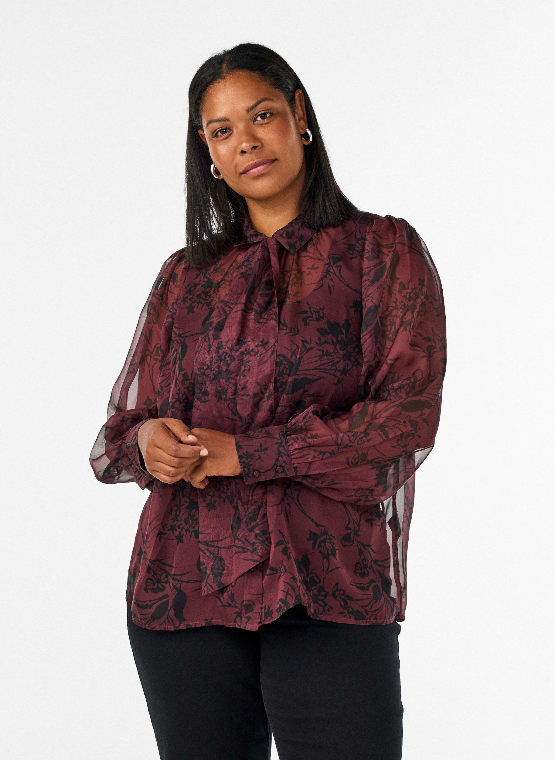 ZizziTransparent skjortebluse med blomsterm&oslash;nster og bindeb&aring;nd, M&oslash;rk Bordeaux, Model image number 0