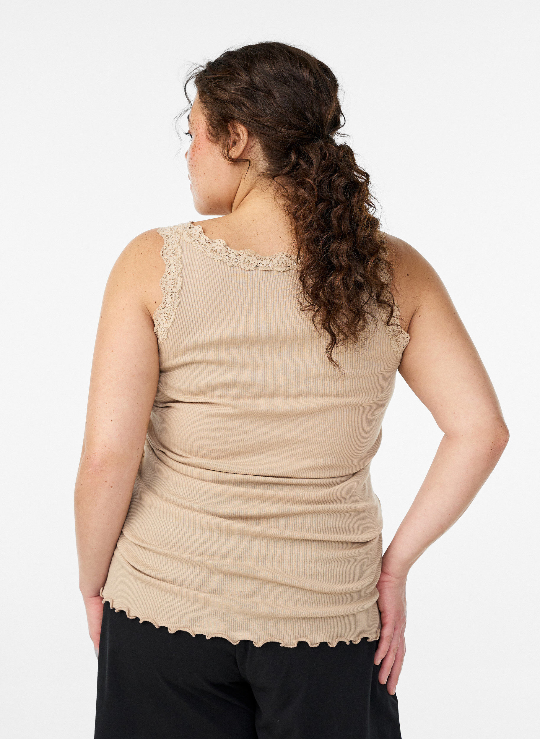 ZizziTop med blondekant, Beige, Model image number 2