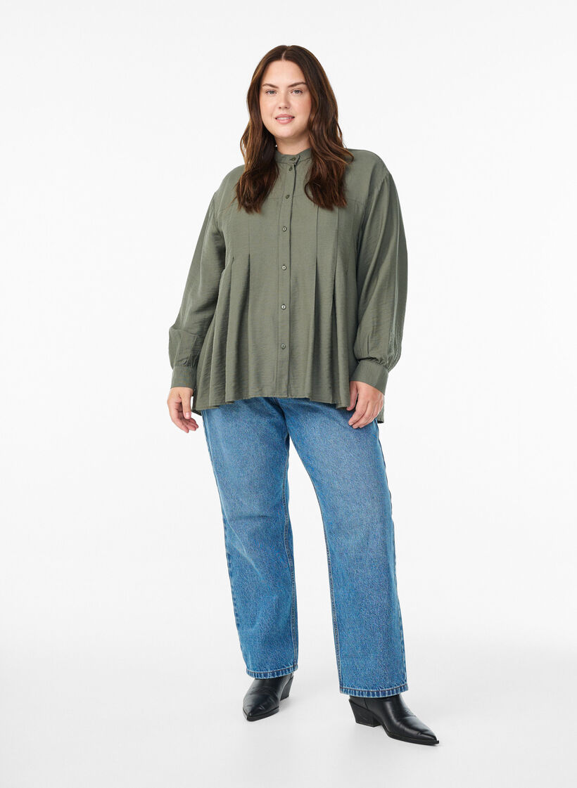 Viskoseskjorte med A-shape, Grøn, Model image number 1