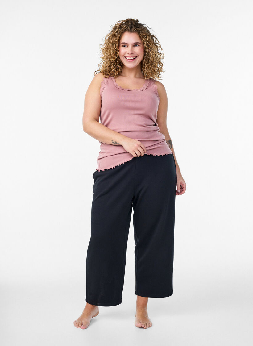 Tanktop med blondekanter og hulm&oslash;nster, Lyser&oslash;d, Model image number 1