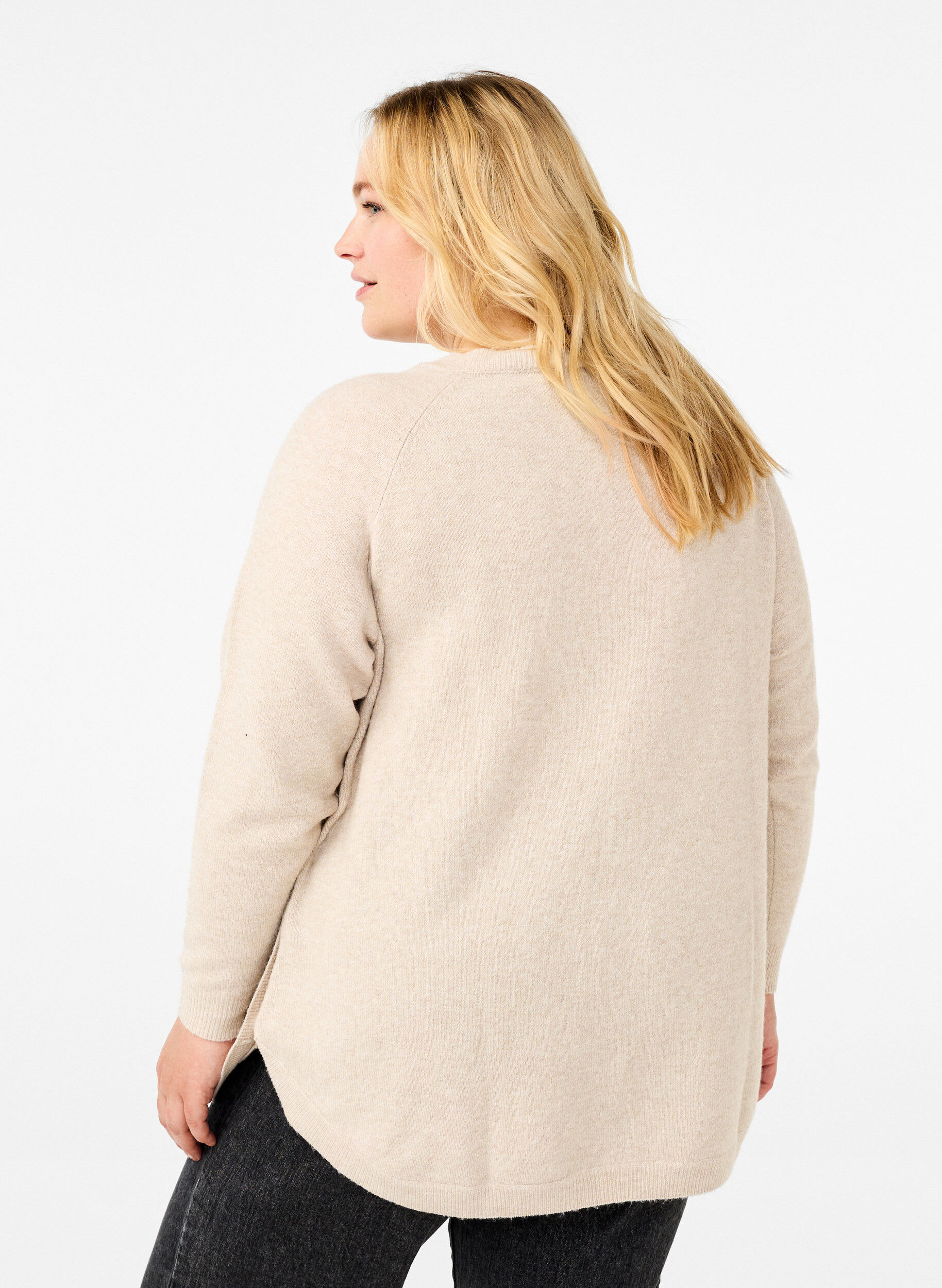 Zizzi Strikbluse med perledetaljer, Pumice Stone Mel., Model image number 1
