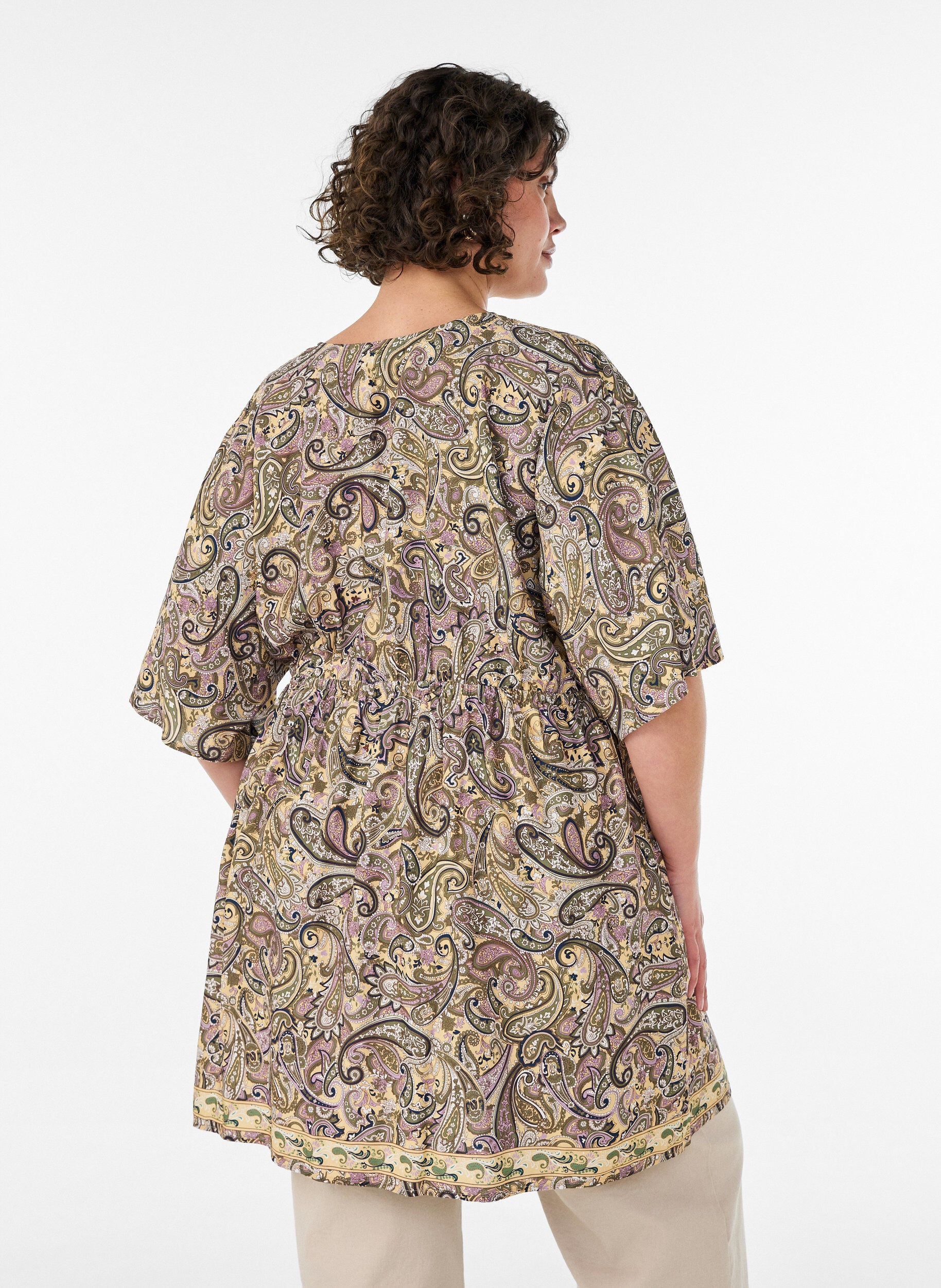 ZizziTunika i viskose med paisleyprint og bindeb&aring;nd, Gul, Model image number 2