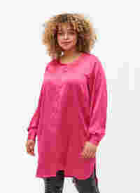 Lang shiny skjorte med slids, Pink Flambé, Model