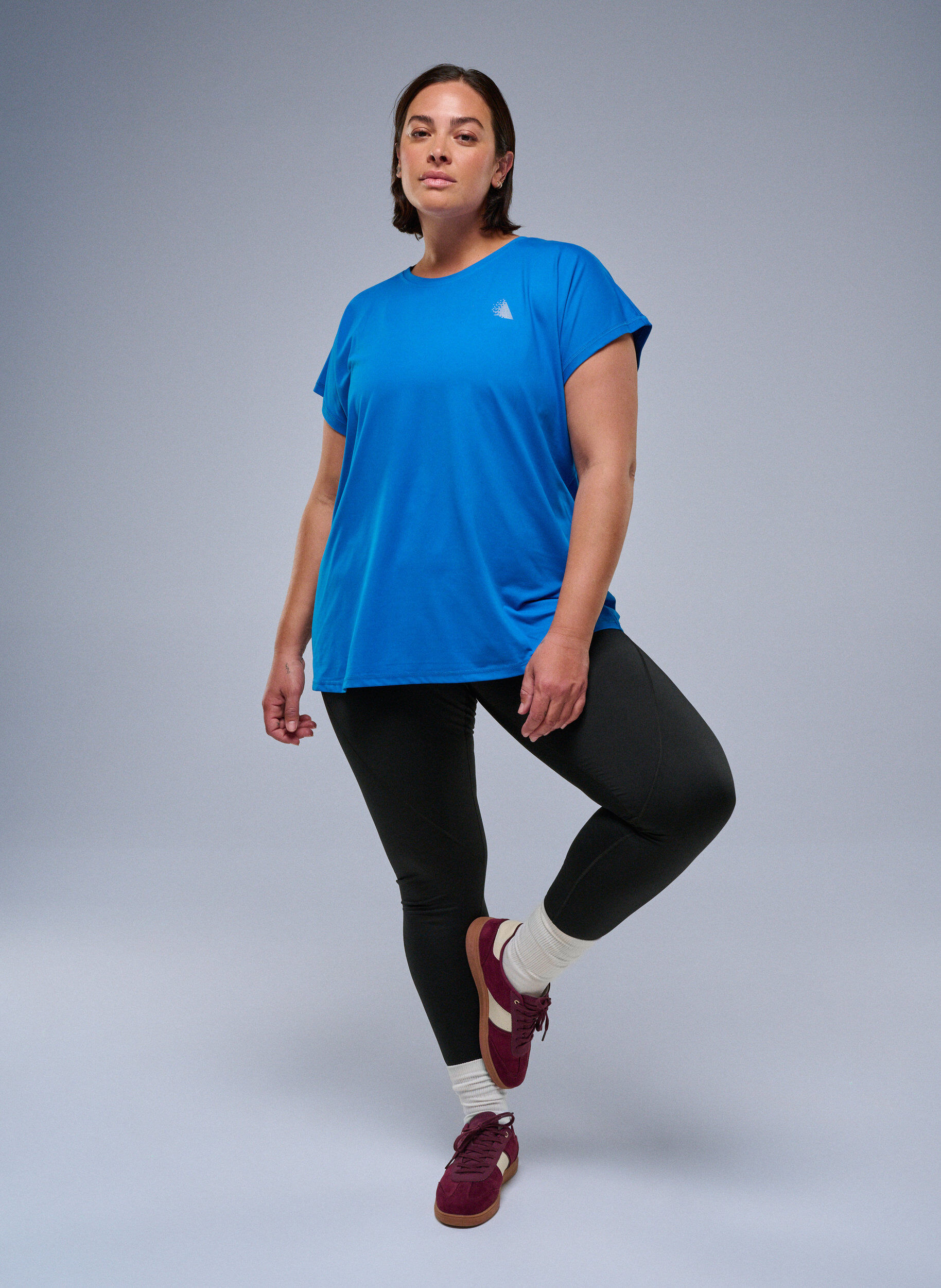 Ensfarvet tr&aelig;nings t-shirt
