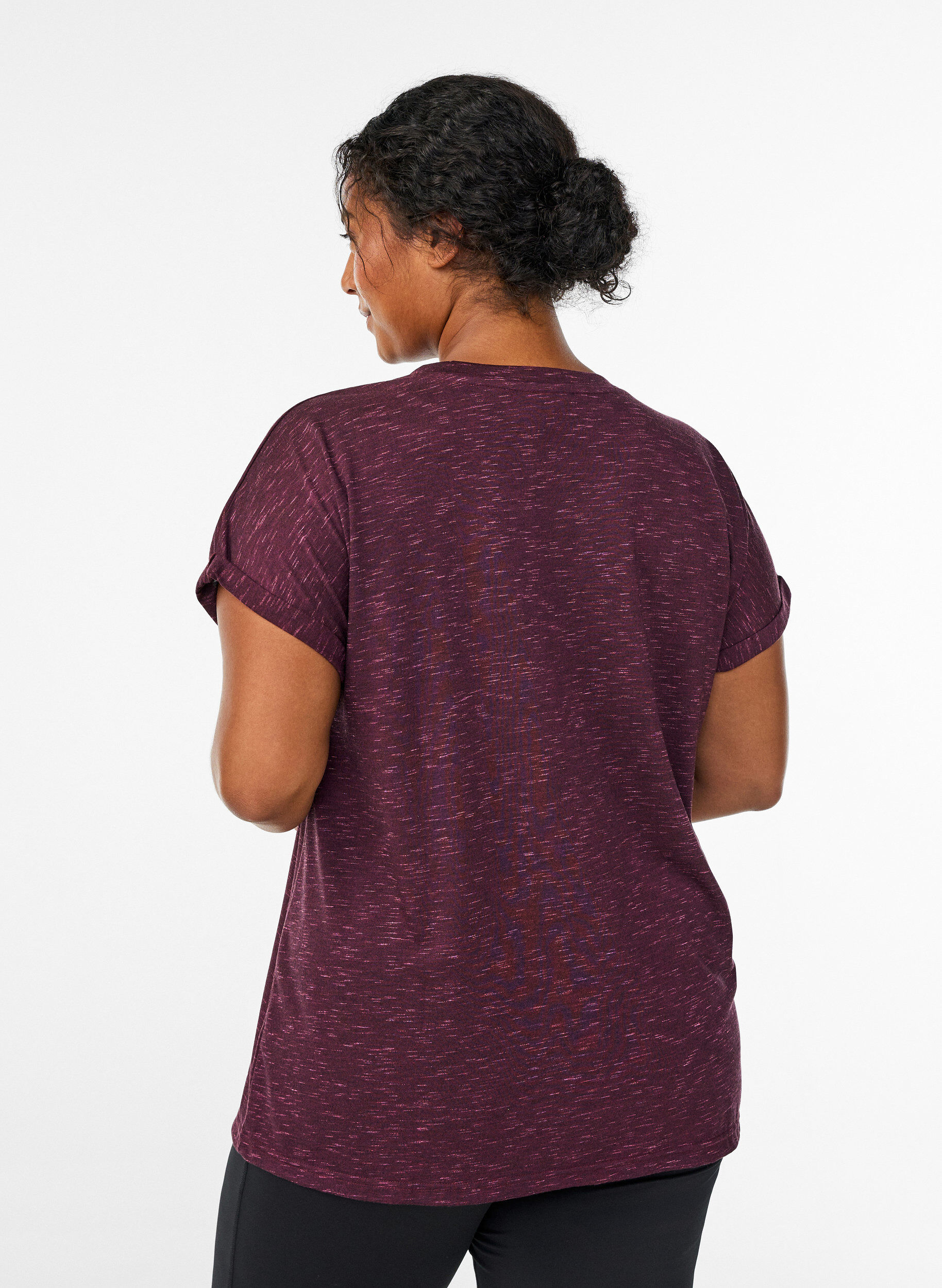 Zizzi L&oslash;s tr&aelig;nings t-shirt med korte &aelig;rmer, M&oslash;rk Bordeaux, Model image number 2