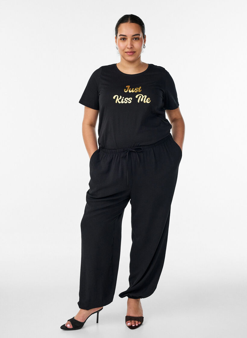 T-shirt med motiv, Sort, Model image number 1
