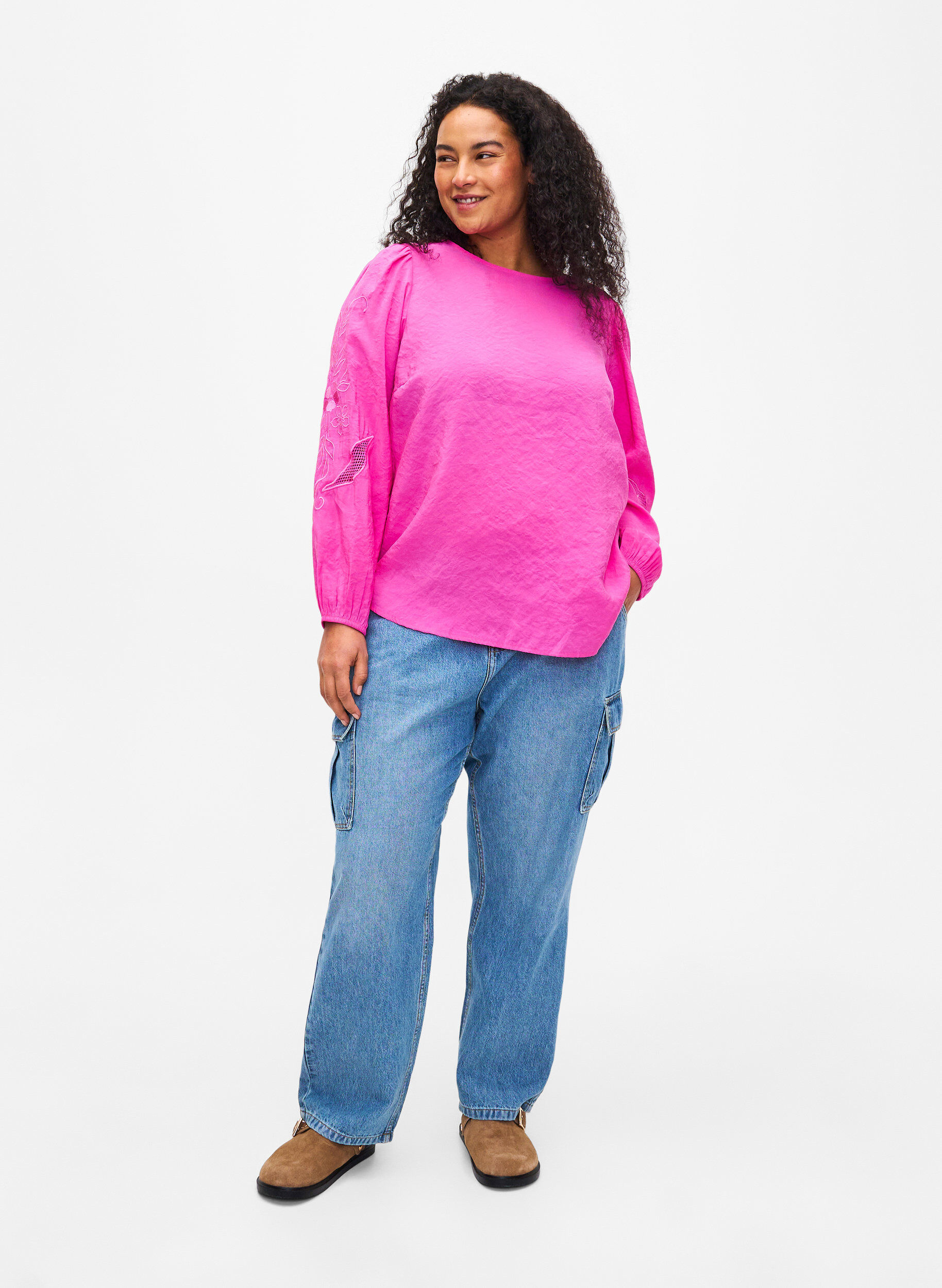 Zizzi Bluse i TENCEL&trade; Modal med broderidetaljer, Phlox Pink, Model image number 3