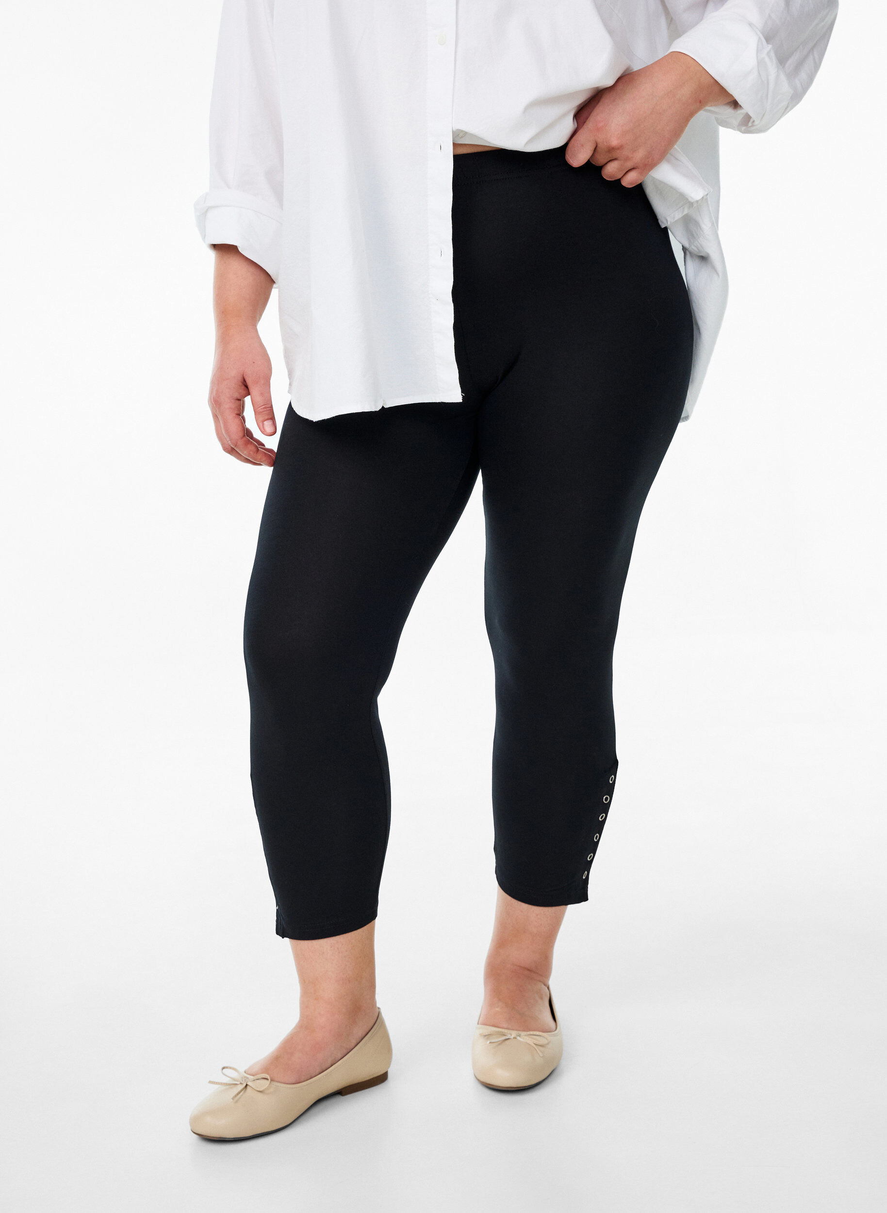 Zizzi3/4 leggings med knapper, Sort, Model image number 0