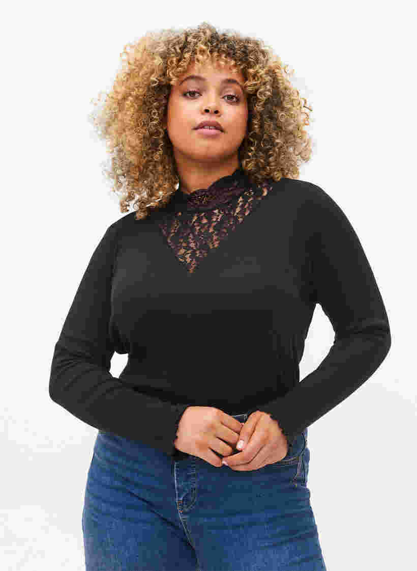 Højhalset bluse med blonder , Black, Model