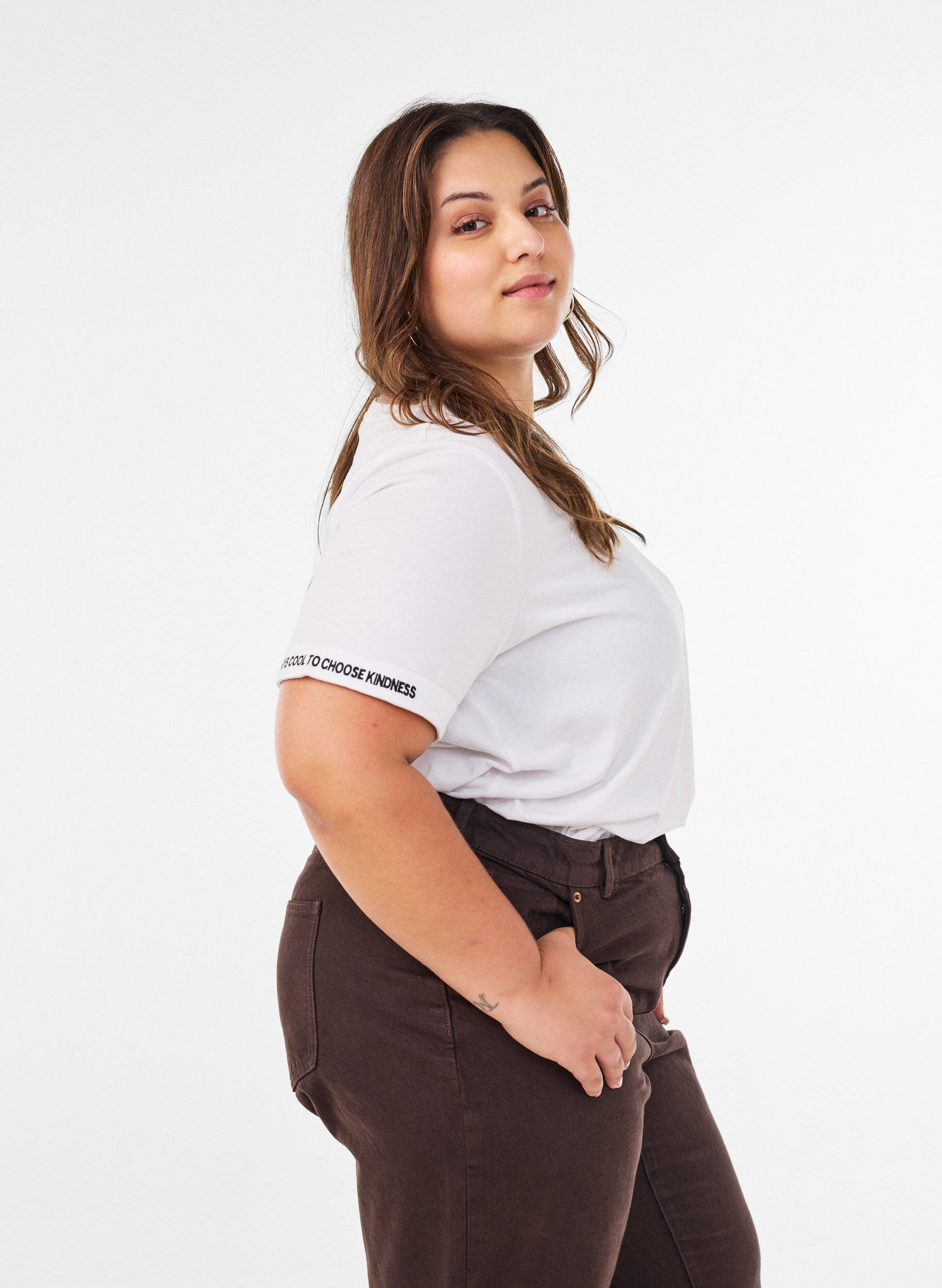 ZizziT-shirt i bomuld med tekstbroderi, Hvid, Model image number 3