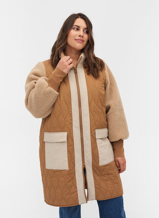Quiltet jakke med teddy og lommer, Tobacco Brown Comb, Model image number 0
