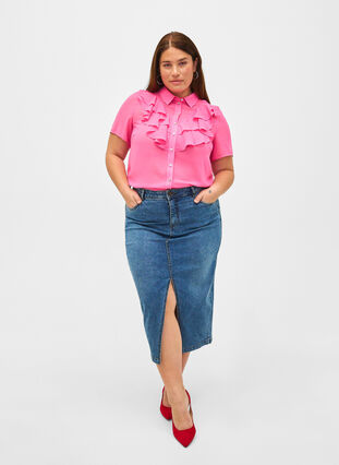 Kortærmet skjortebluse med flæser, Pink Power, Model image number 2