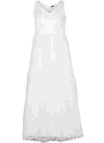 Ærmeløs brudekjole med v-udskæring