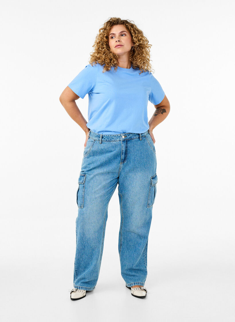 Basis t-shirt i bomuld med rund hals , Bl&aring;, Model image number 1