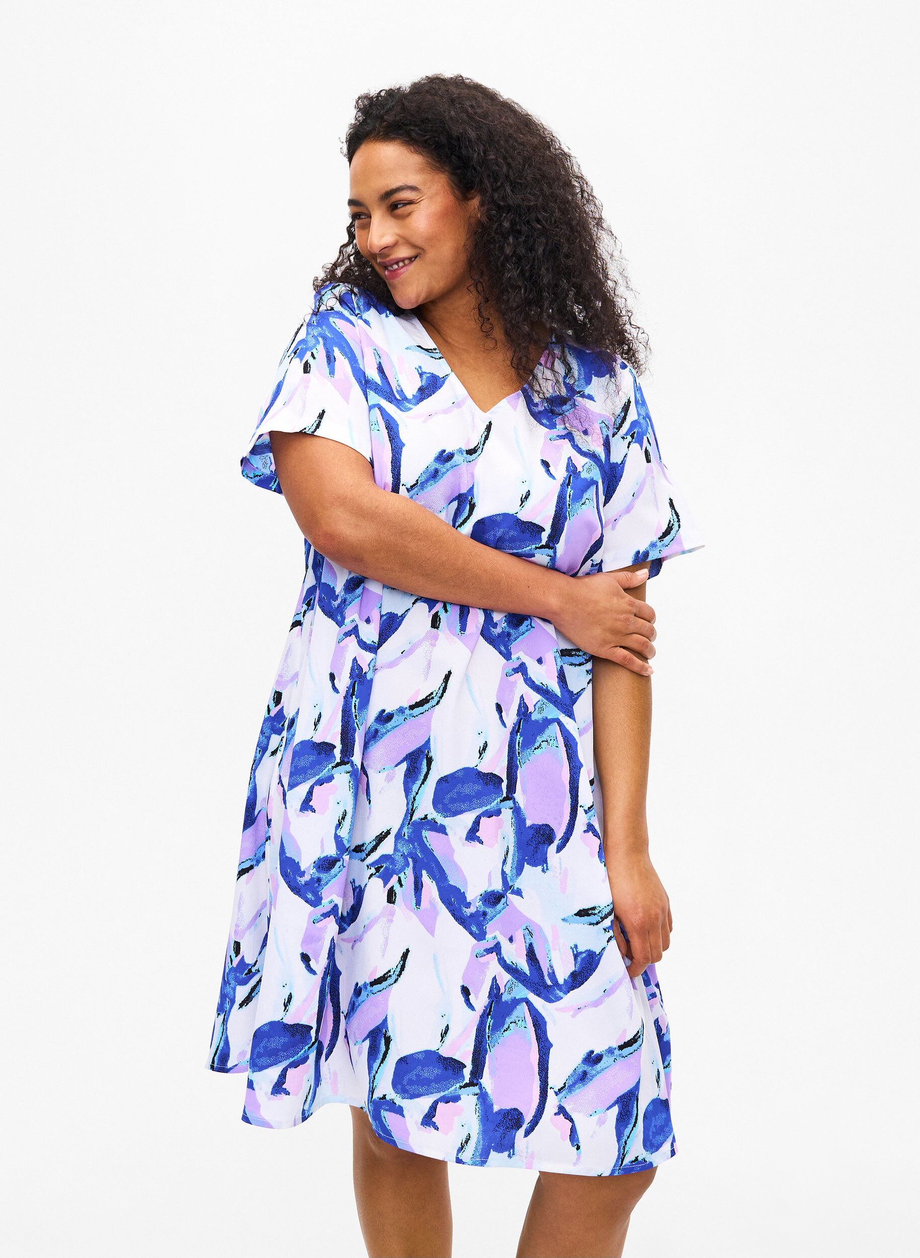 Zizzi FLASH - Kjole med v-hals og blomsterprint, Snow White Flower, Model image number 0