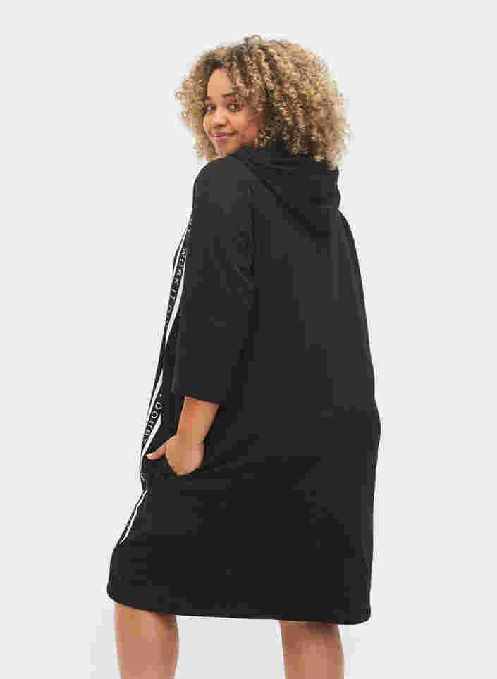 Sweatkjole med 3/4 ærmer og hætte, Black, Model image number 1