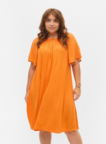 Kortærmet kjole i viskose, Orange Peel, Model image number 0