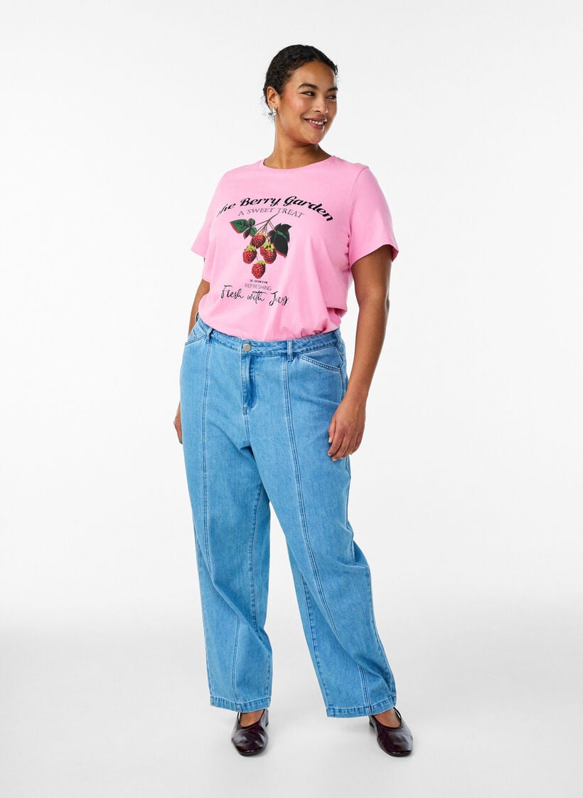 Bomulds t-shirt med frugtmotiv og tekst, Lyser&oslash;d, Model image number 1