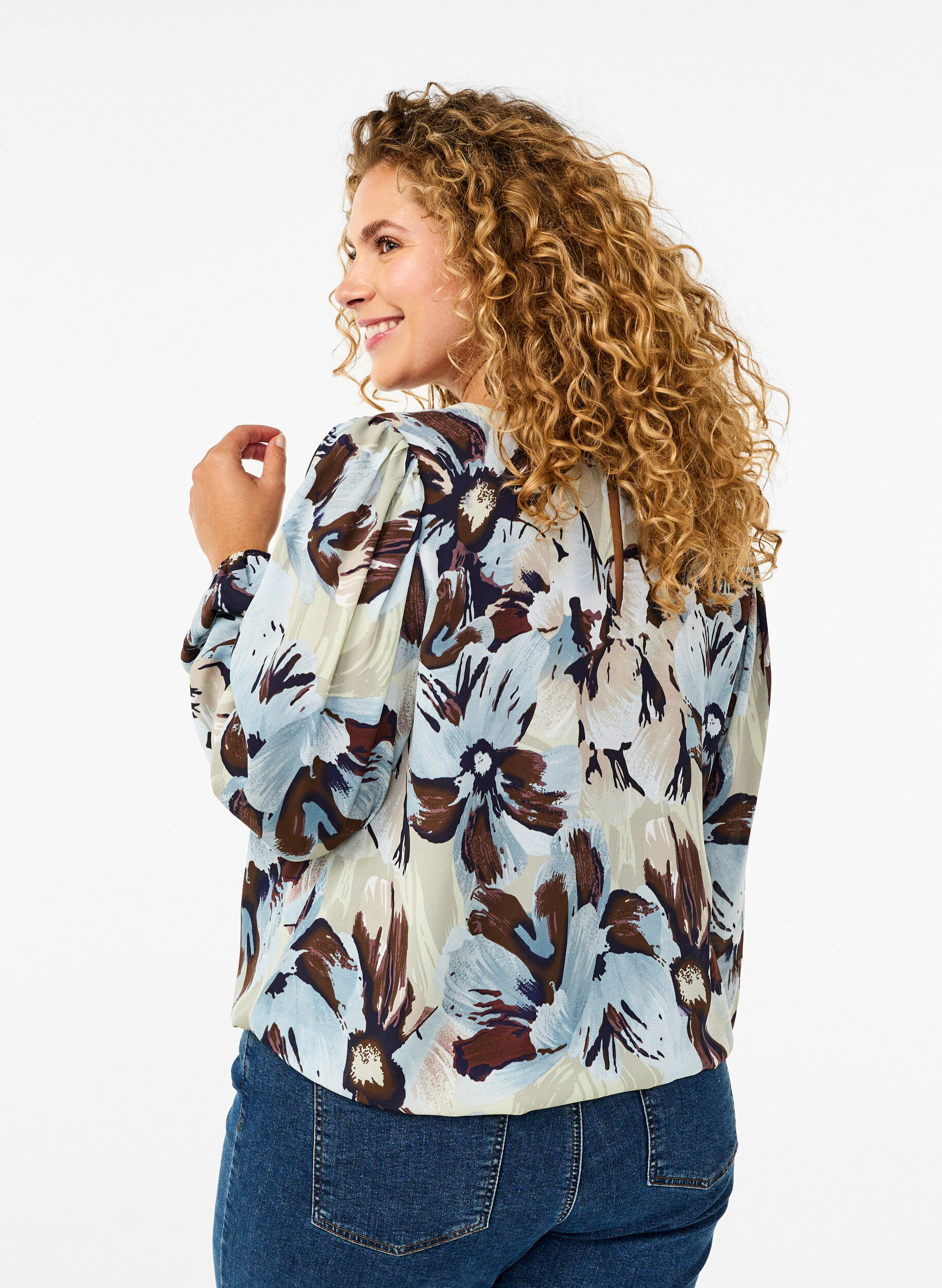 Zizzi Lang&aelig;rmet bluse med print og knap, Grey Flower AOP, Model image number 1