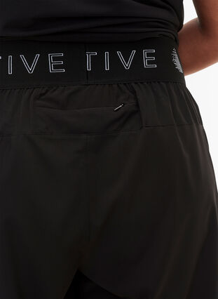 Trænings shorts med baglomme, Black, Model image number 2