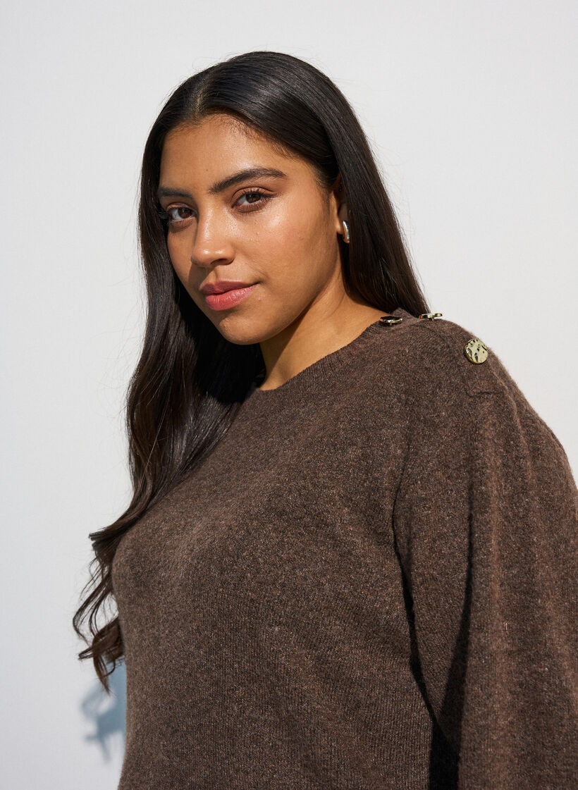 Strikbluse med knapdetalje, Brun, Model image number 3