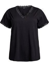 T-shirt med blondekanter, Sort