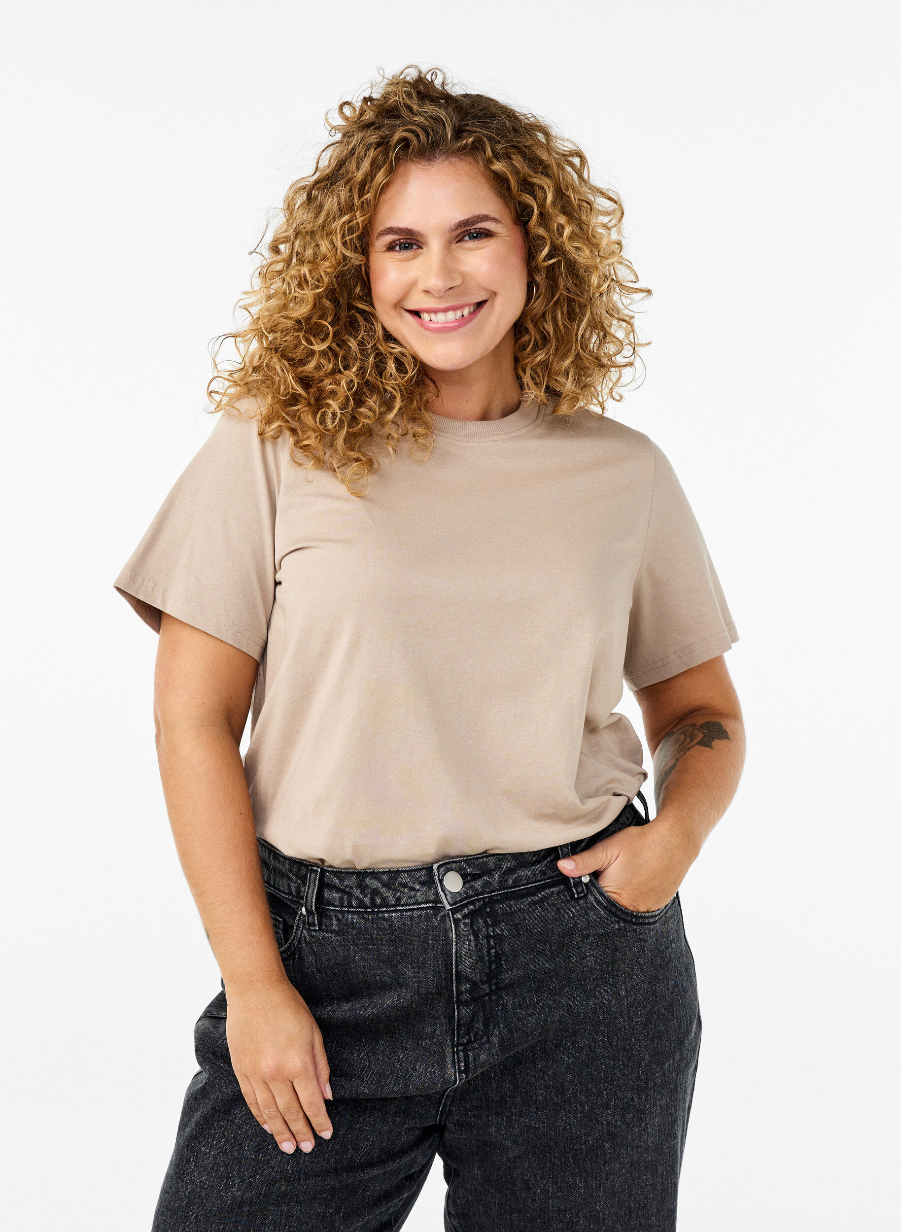 ZizziBasis t-shirt i bomuld med rund hals , Beige, Model image number 0