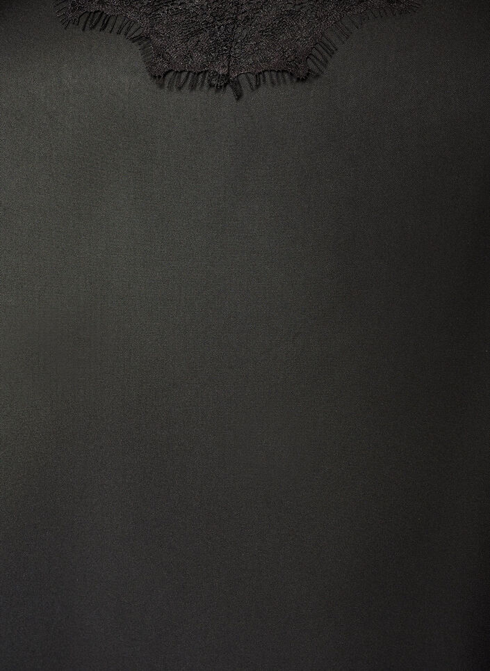 Satintop med blondekanter og asymmetrisk fald, Sort, Packshot image number 2