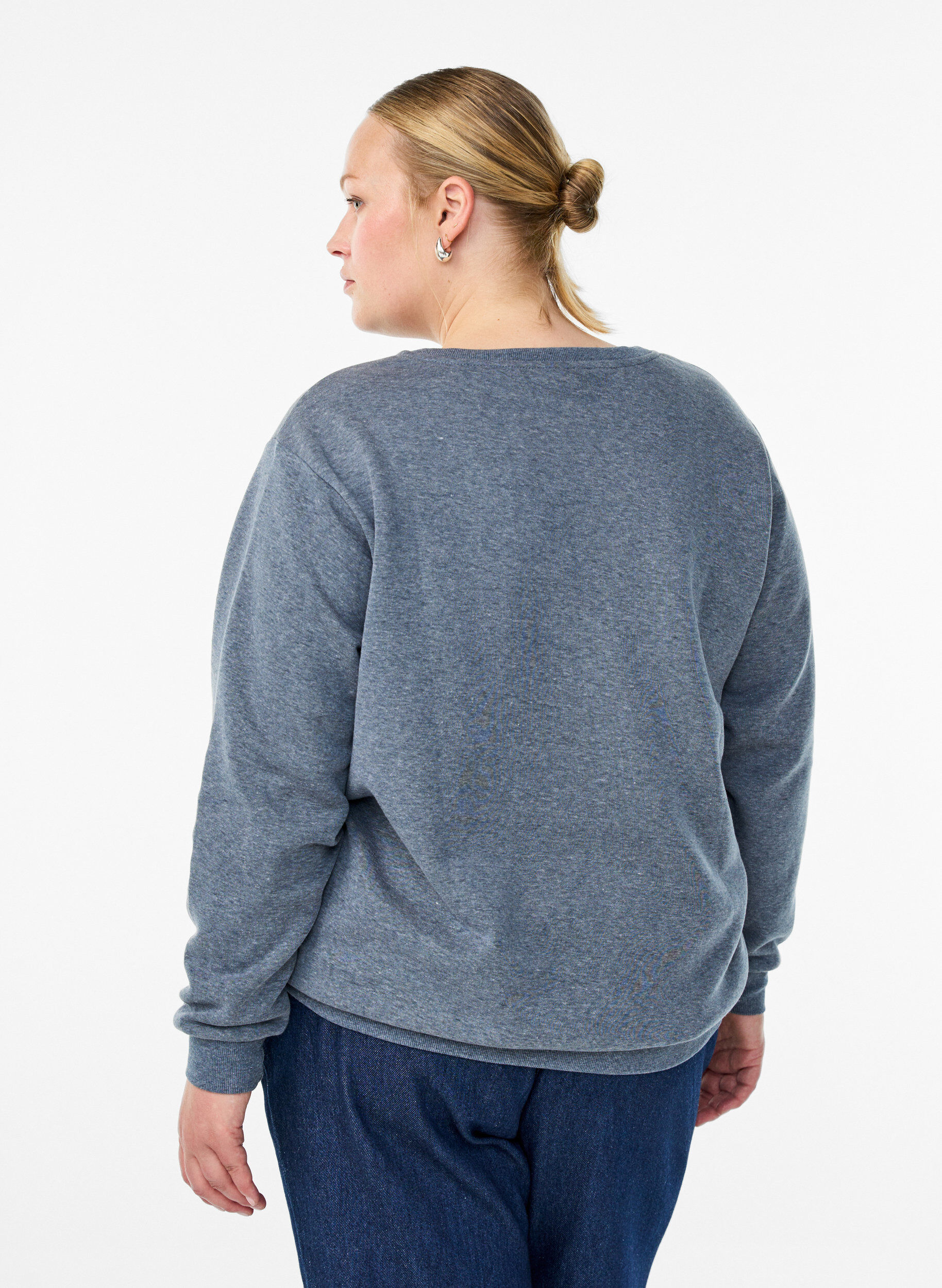 Zizzi Sweatshirt med broderet Milano-motiv, Gr&aring;, Model image number 2