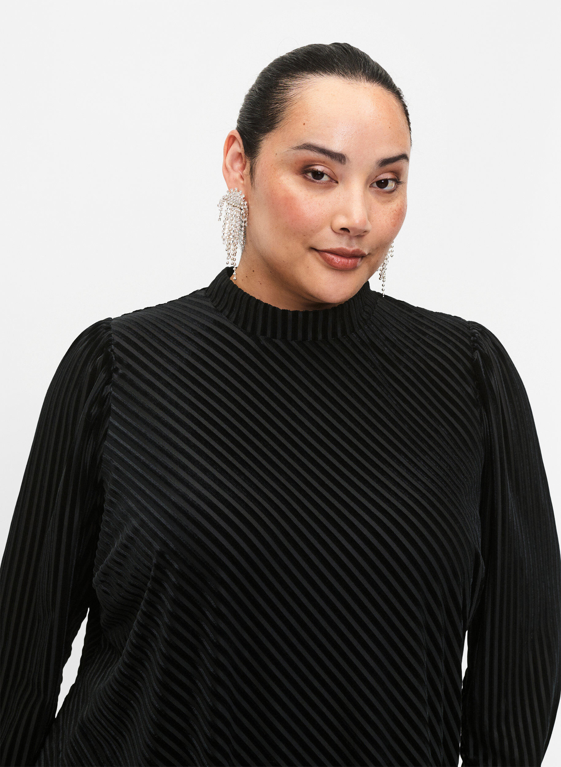 Zizzi Strukturm&oslash;nstret kjole i velour, Black, Model image number 2