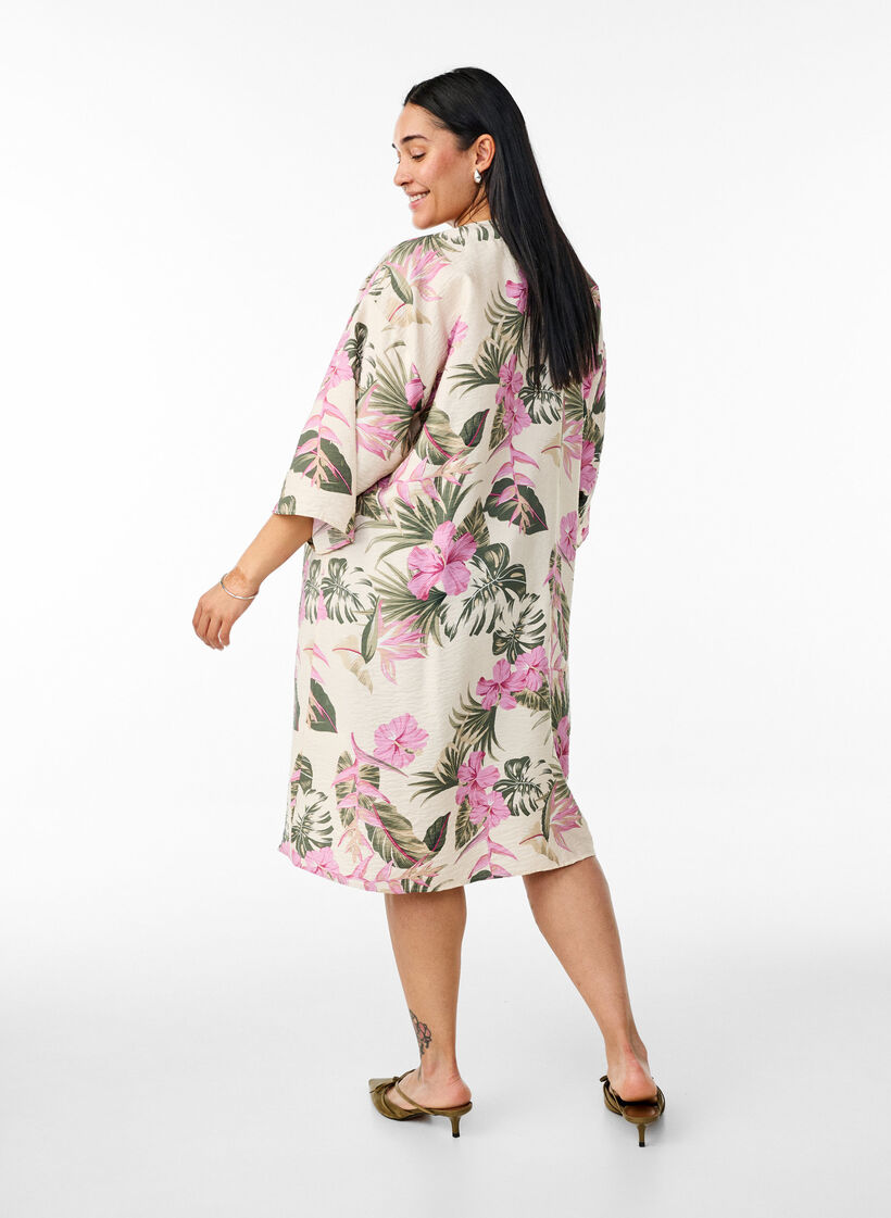 Kimono i viskose med 3/4 &aelig;rmer, Vanilla, Model image number 2