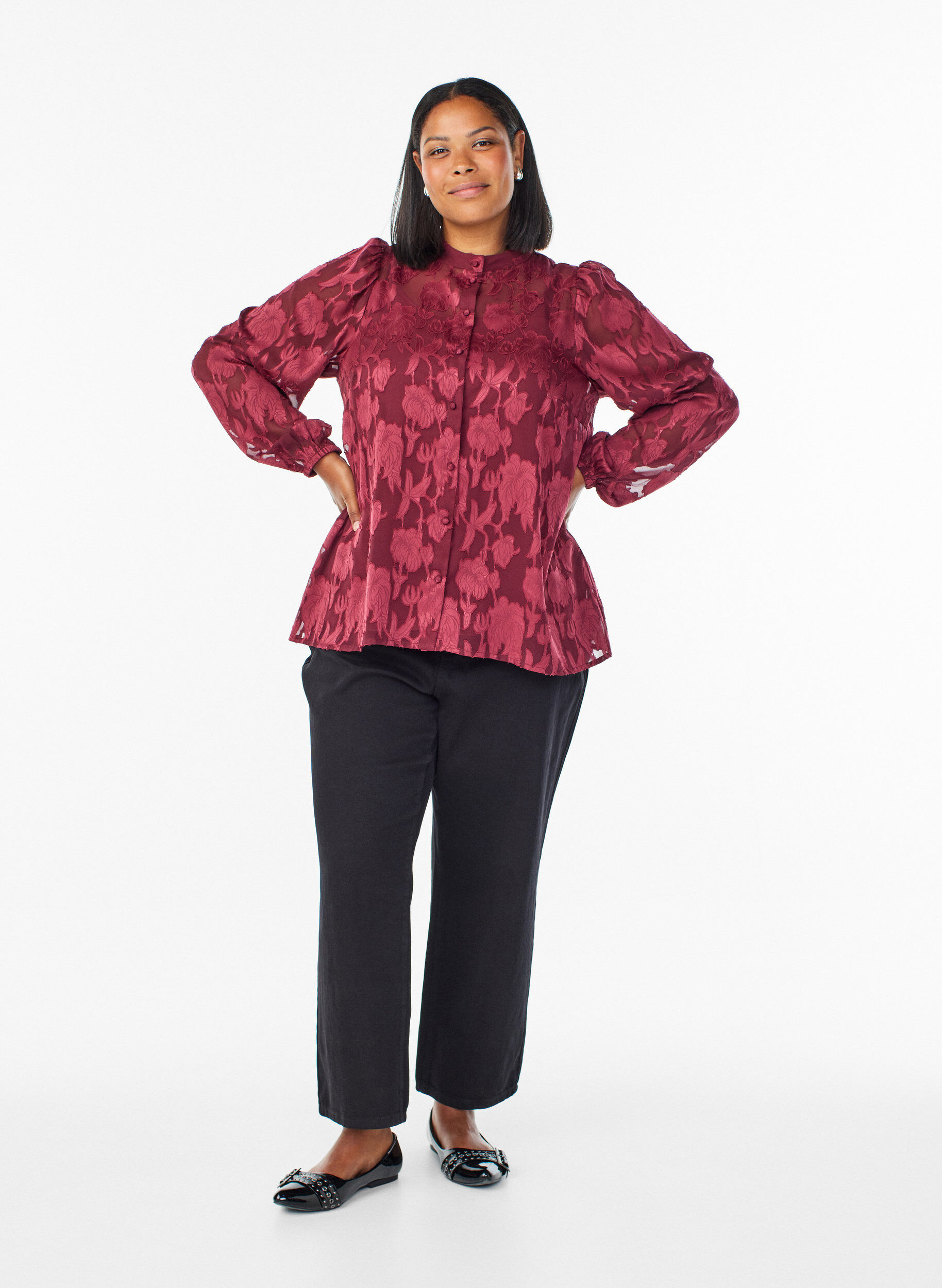 Zizzi Bluse med knapper og blomsterm&oslash;nster, M&oslash;rk Bordeaux, Model image number 1