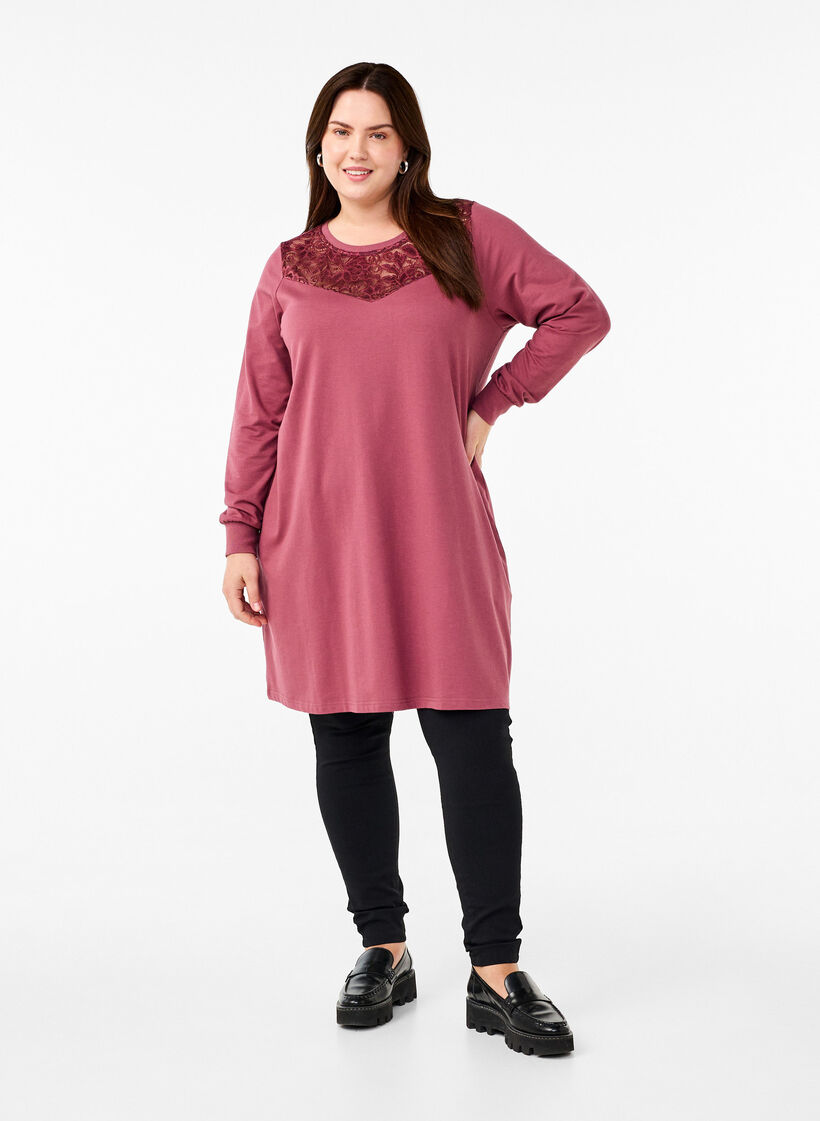 Kort sweatkjole med blondedetalje, Rose Brown, Model image number 2