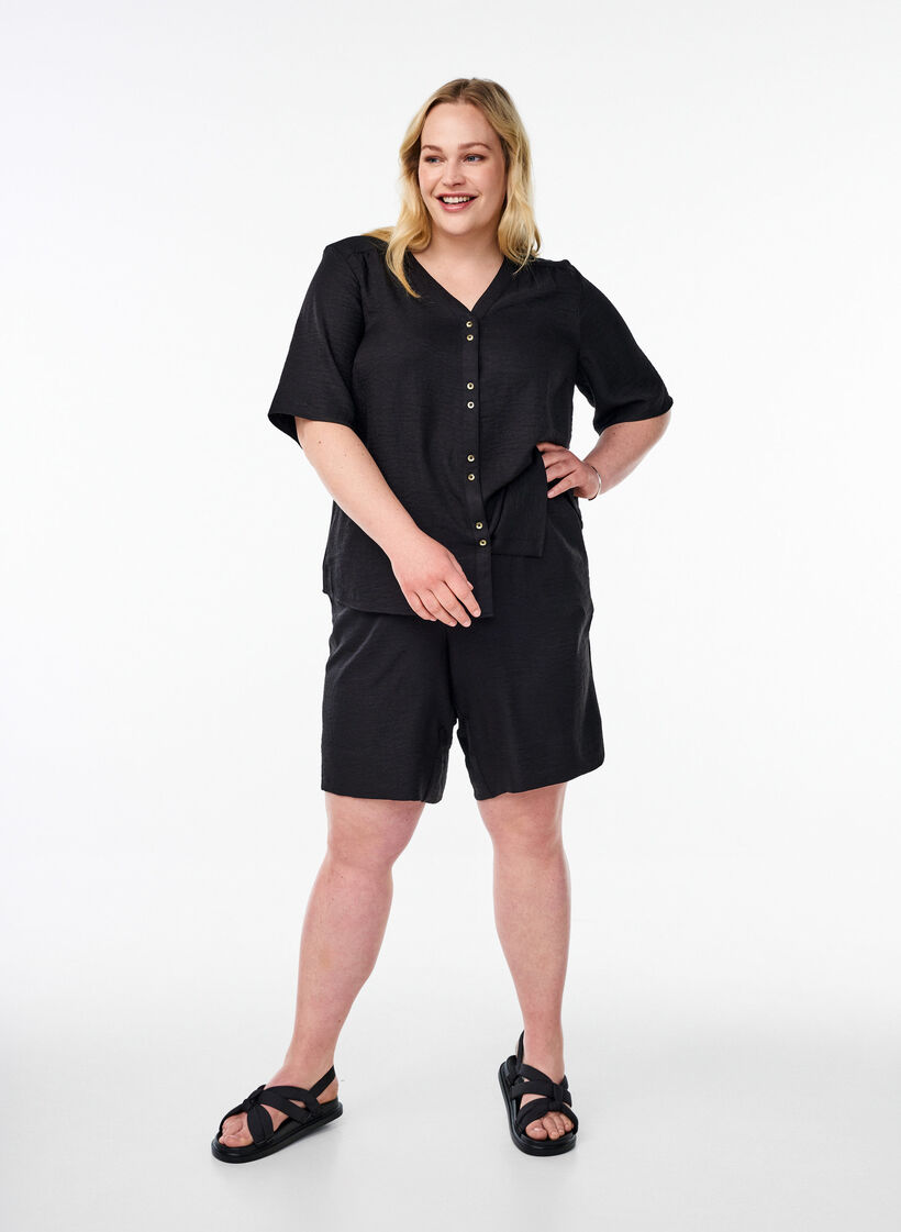 Shorts med lommer og h&oslash;j talje, Sort, Model image number 1