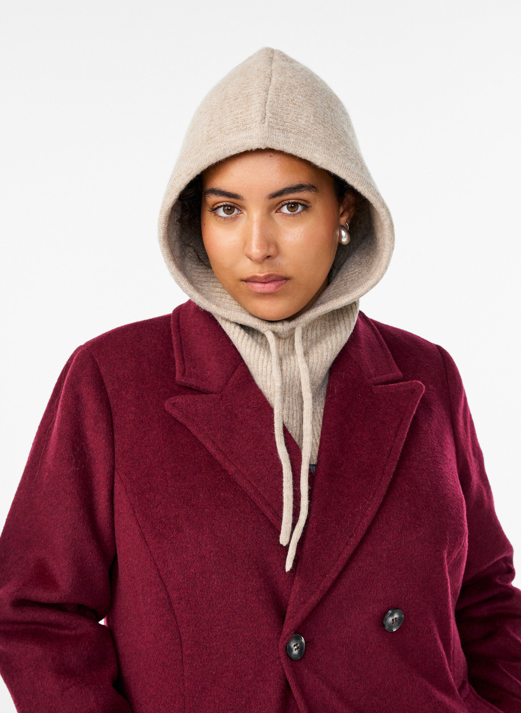 Strikket balaclava med sn&oslash;rer, Beige, Model