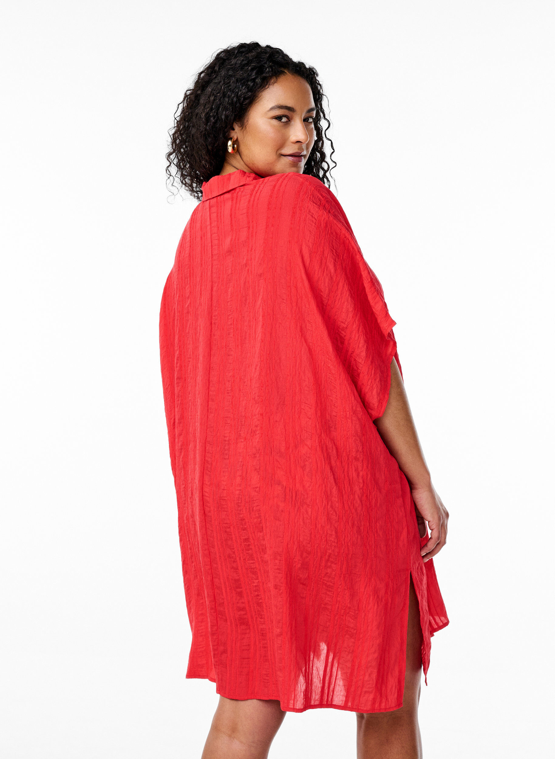 Zizzi Strandkaftan med krave og knaplukning, R&oslash;d, Model image number 2