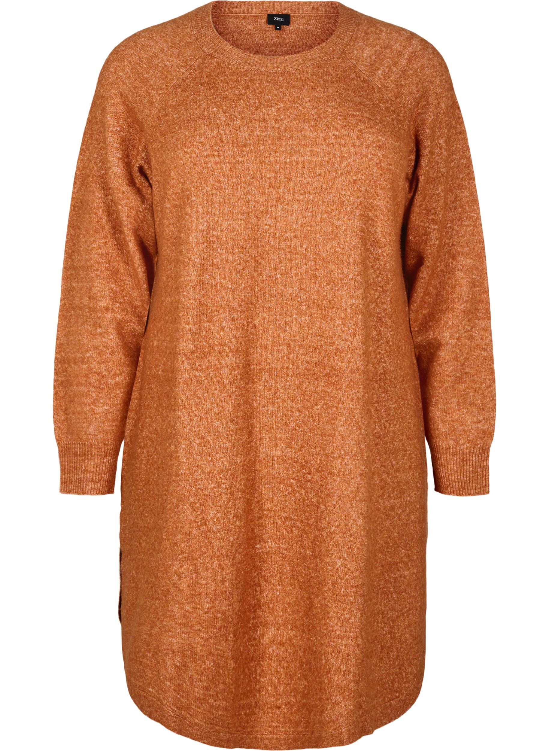 Kort strikkjole med rund hals