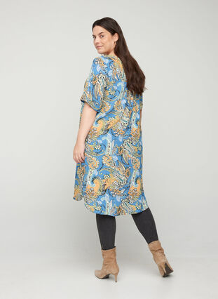 Kortærmet viskose kjole med paisley print, Paisley AOP, Model image number 1