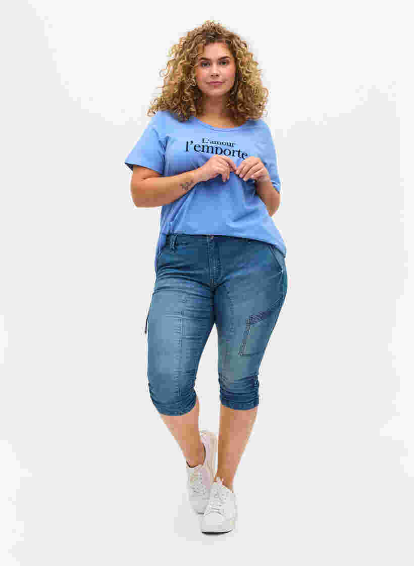 Slim fit capri jeans med lommer, Light blue denim, Model image number 4